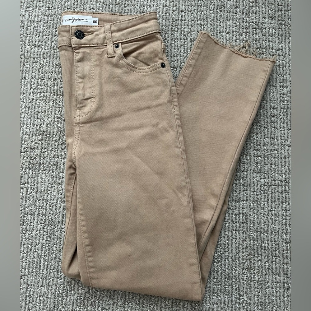 Carly Jean Los Angeles Chrissy jeans